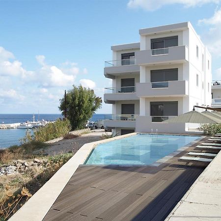 Potideon Bay Luxury Apartments カルパトス エクステリア 写真