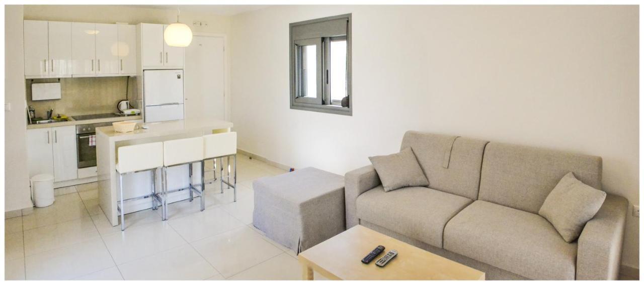 Potideon Bay Luxury Apartments カルパトス エクステリア 写真